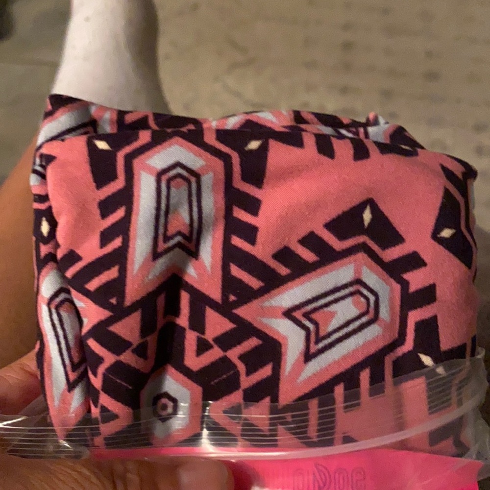 LulaRoe TS leggings